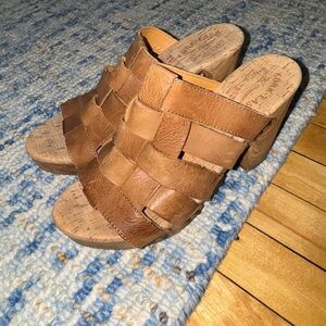 KORK EASE WOMENS SANDALS SIZE 9